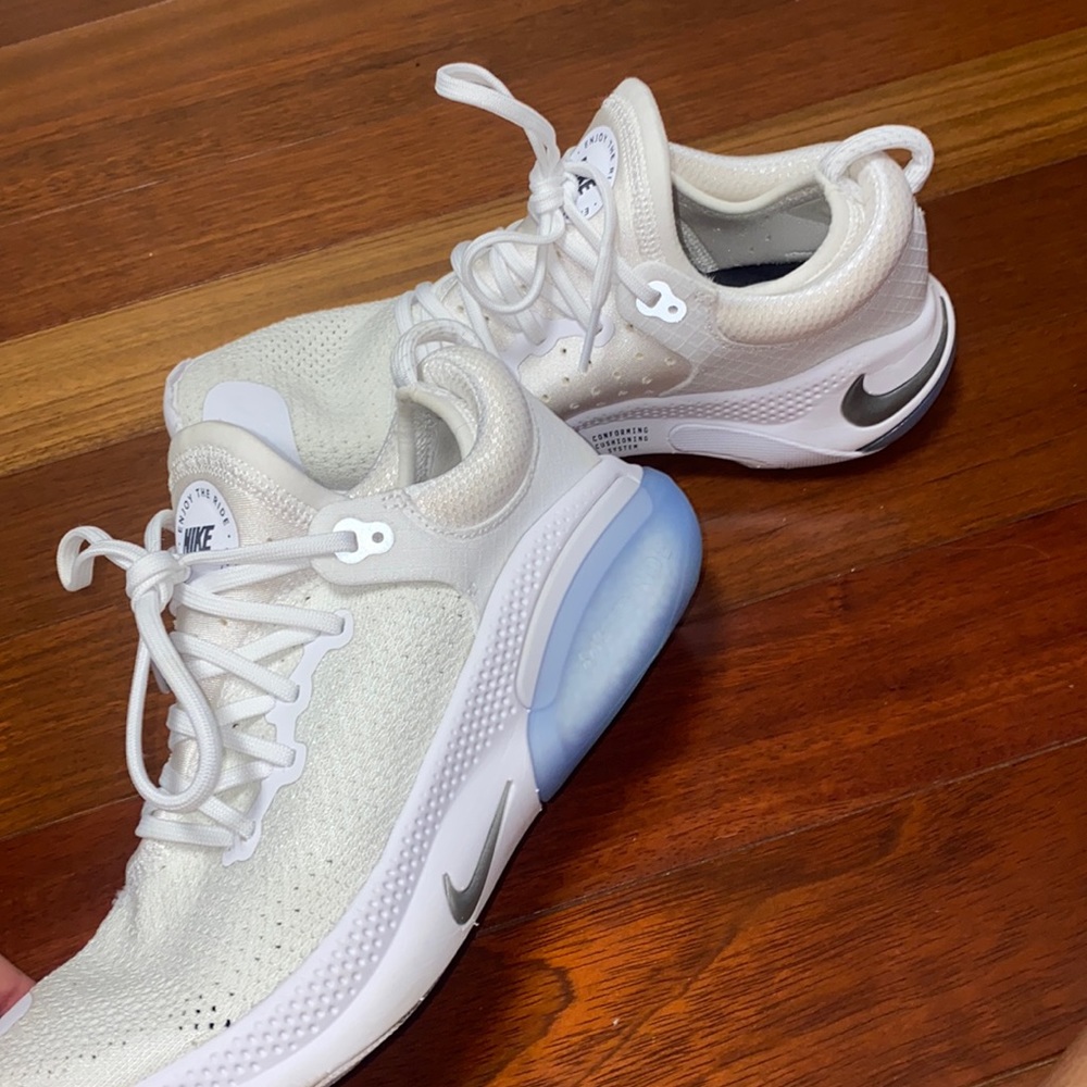 Nike Joyride Run Flyknit